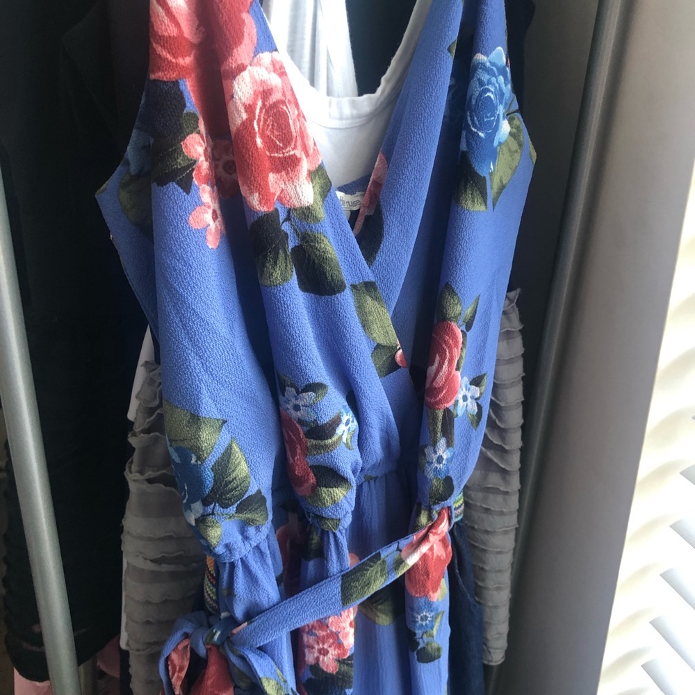 Romper - Picture 2 of 2